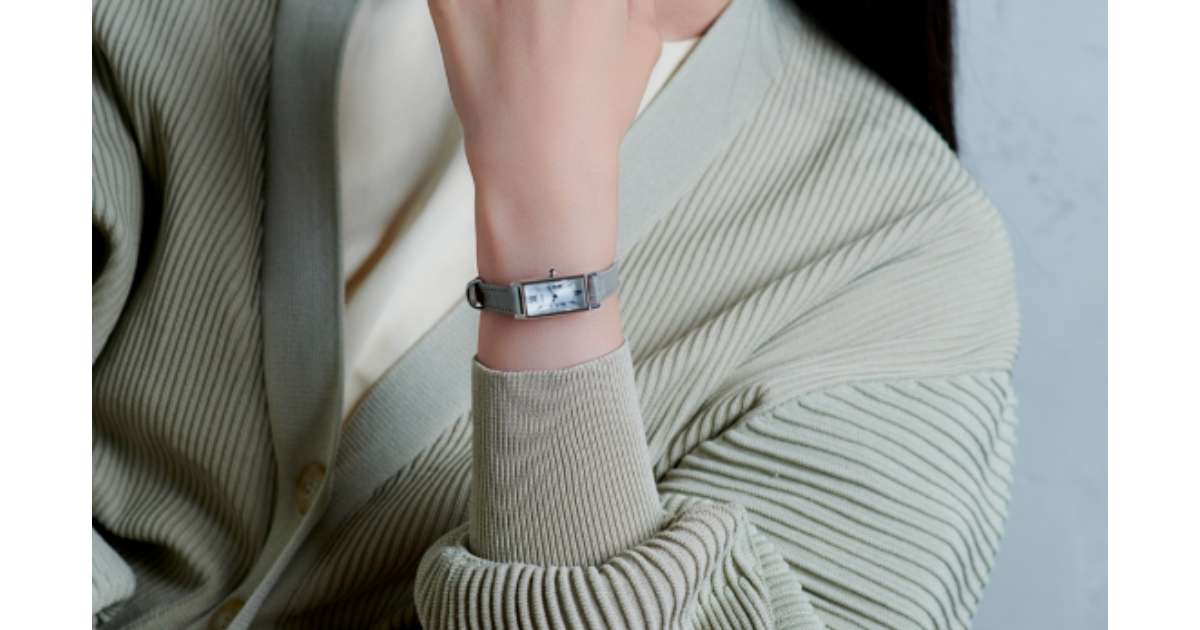 citizen-cartier-similar3